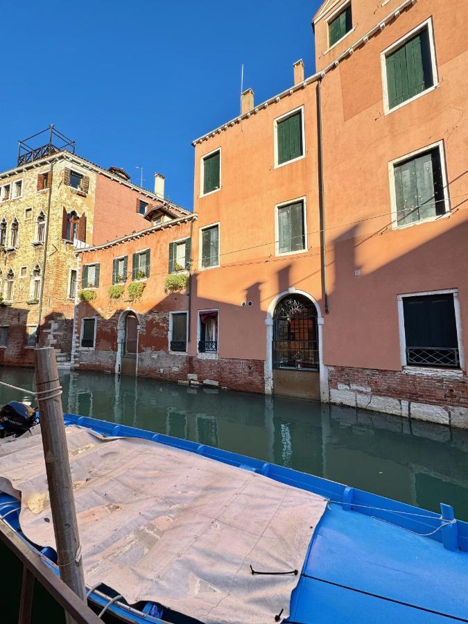 Ca Penini - Canal View Venise Extérieur photo